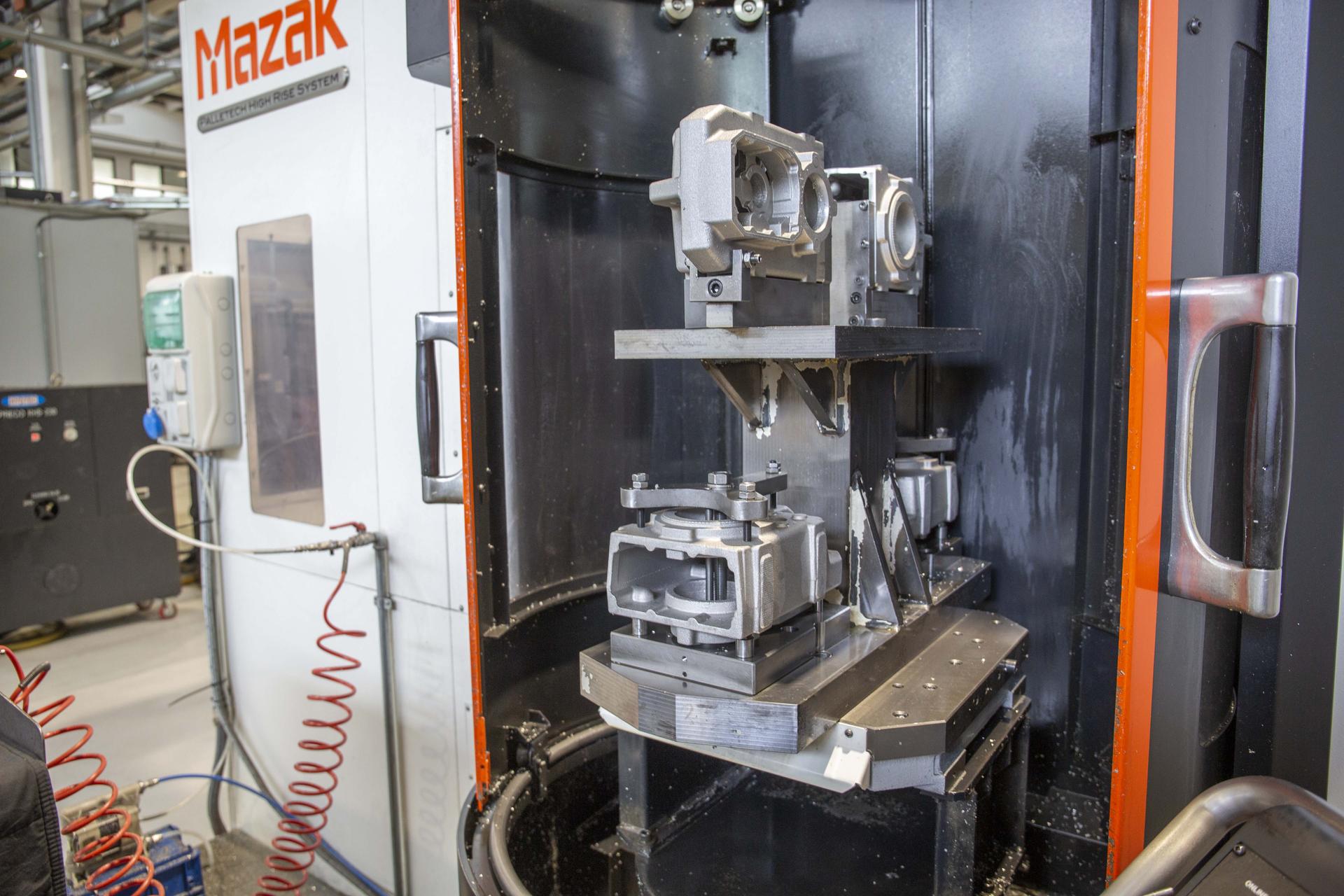 CNC machining centers for precision manufacturing